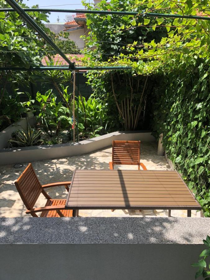 Apartment Giardino Rijeka Exterior photo